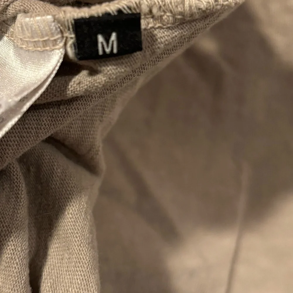John Elliott Raw Hem Two Tone Crewneck Short Sleeve T-shirt - Picture 4 of 4